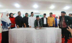 0et-020320-Bacabup Koalisi Perubahan tandatangani Pakta Integritas