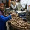 0et-100320-Pedagang rempah-rempah