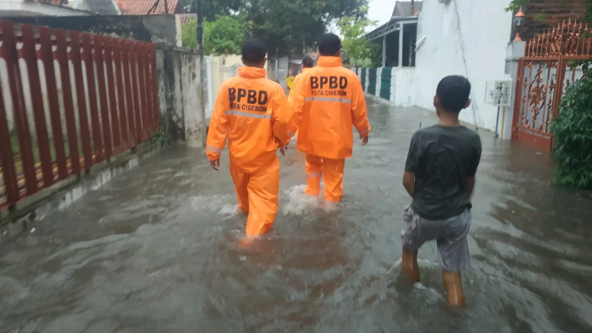 Banjir-jalan-kembang-kota-cirebon