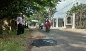 dri - TKP kang lutfi,polisi olah TKP (10)