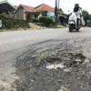 ilmi-jalan berlubang (2