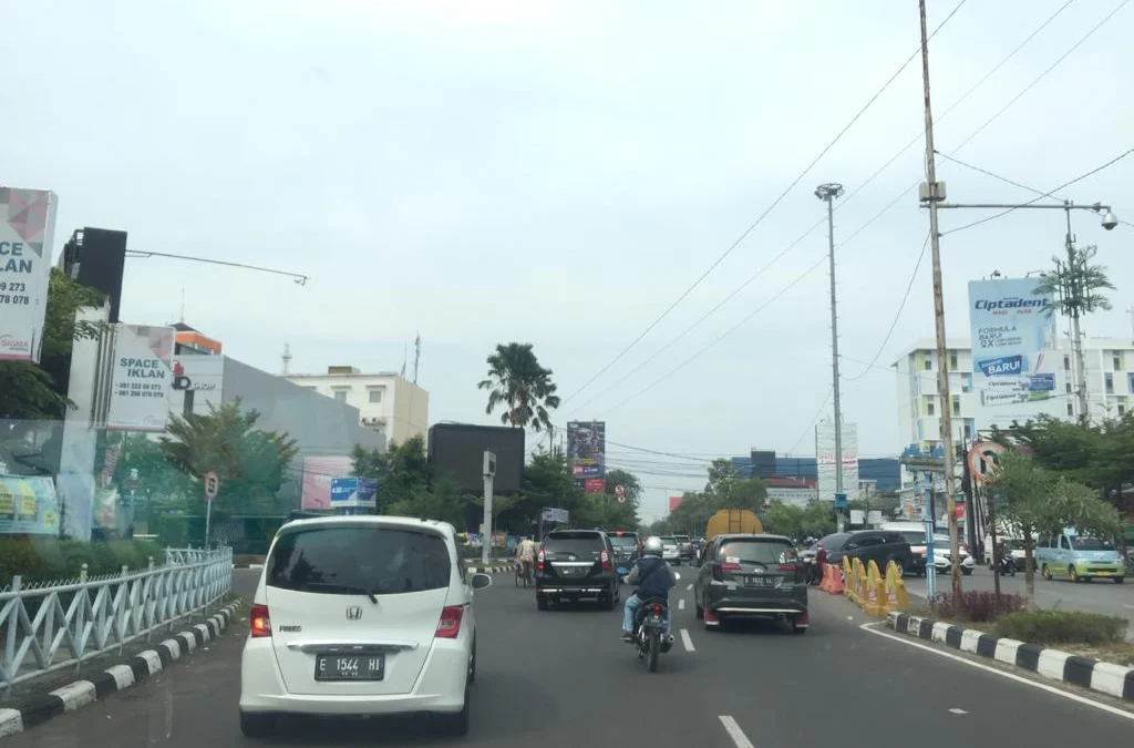 Psbb-kota-cirebon-jalan-ramai