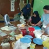 penyandang-disabilitas-produksi-kue