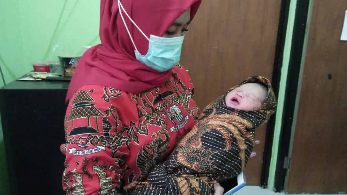 Adopsi Bayi Susukan, Kapolsek: Saya Jadikan Anak Sendiri adopsi bayi