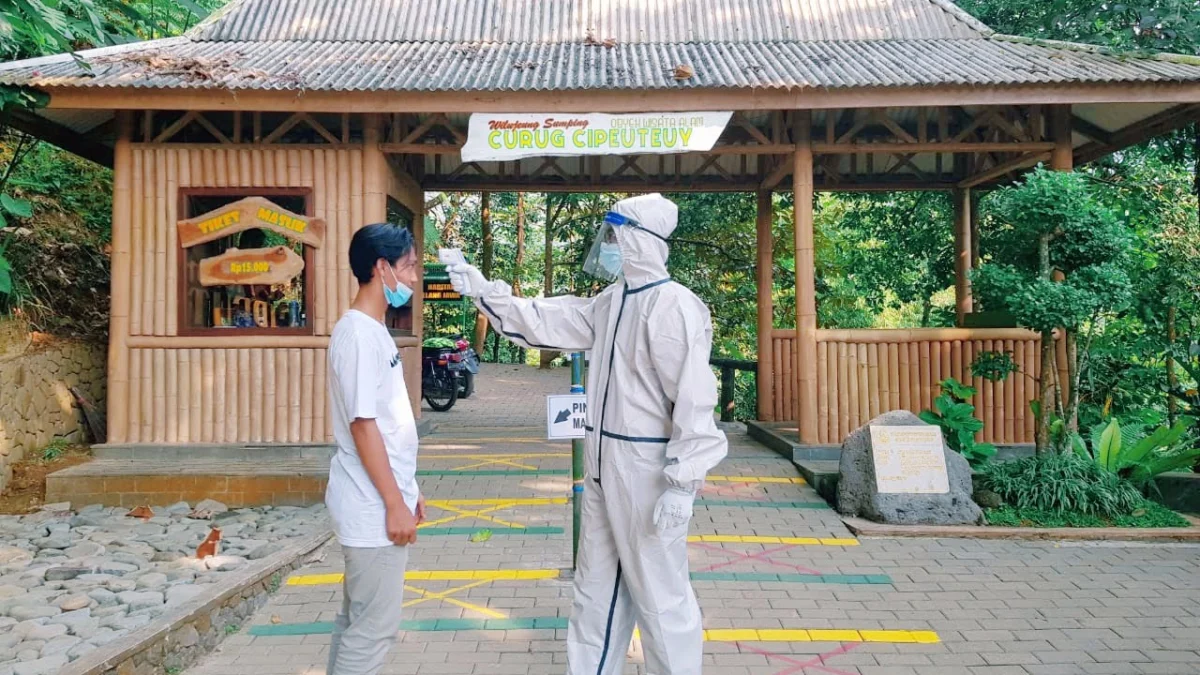 Sehari, Nyaris Seribu Pengunjung