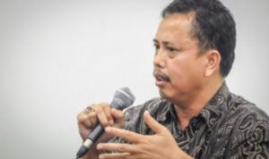 IPW Beda Pendapat, Sebut Kasus Novel Penganiayaan Ringan