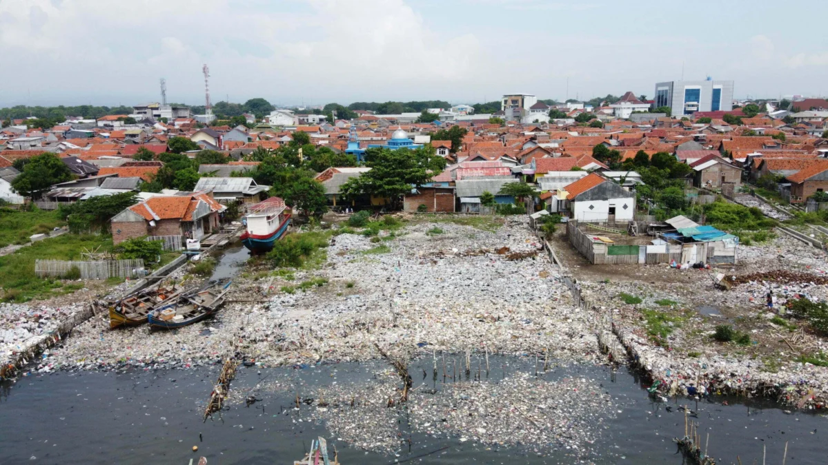 pesisir-pantai-kota-cirebon