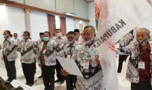 Pipin Kembali Pimpin PGRI Kuningan