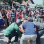 Pedagang Bendera Mulai Marak di Kuningan