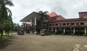 ilmi-gedung dewan (2)