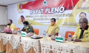 Rapat Pleno Sepakat Pecat Syaefudin rapat pleno golkar baru bahas musda