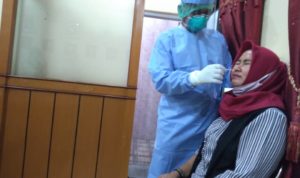 sam - swab test anggota dan ASN sekretariat DPRD (2)