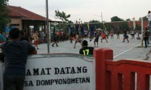 HUT Ke-75 RI di Desa Dompyong Wetan Meriah HUT Ke-75 RI di Desa Dompyong Wetan Meriah