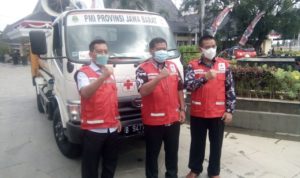 PMI Jabar Bantu Penyemprotan Disinfektan  