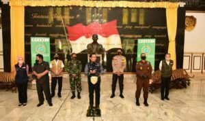 Sembuh Lebih Tinggi dari Kasus Aktif Sembuh Lebih Tinggi dari Kasus Aktif
