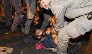 Netanyahu Sembunyi, Demo Makin Meluas ISRAEL-POLITICS-DEMO