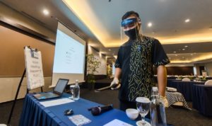 Meeting dengan Protokol Kesehatan ist-aston meeting (1)
