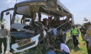 Periksa 5 Saksi, Belum Tetapkan Tersangka kecelakaan-tol-cipali-km-150