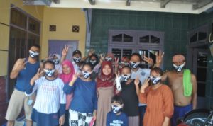 Toska Ngobrog Bareng dan Bagikan Masker