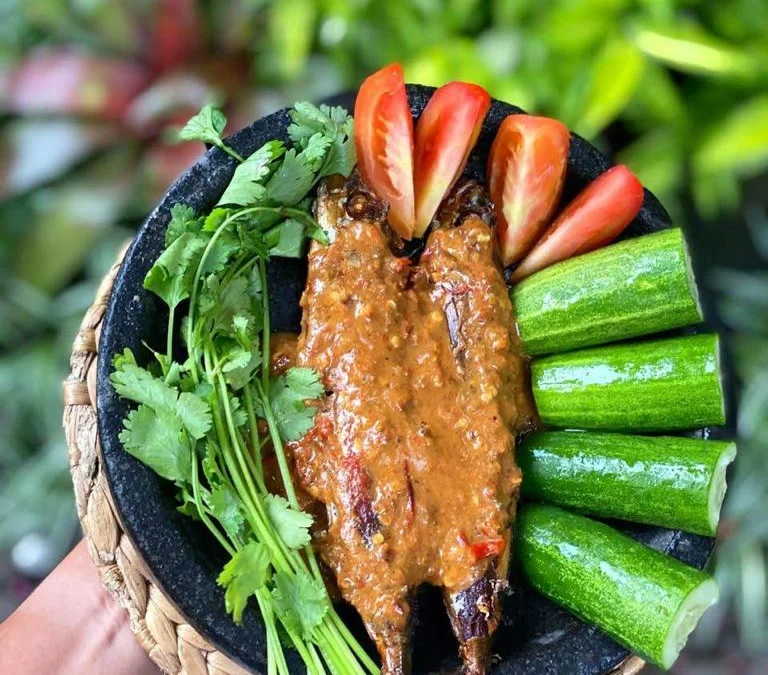 Pecak Ikan, Menggugah Selera Makan