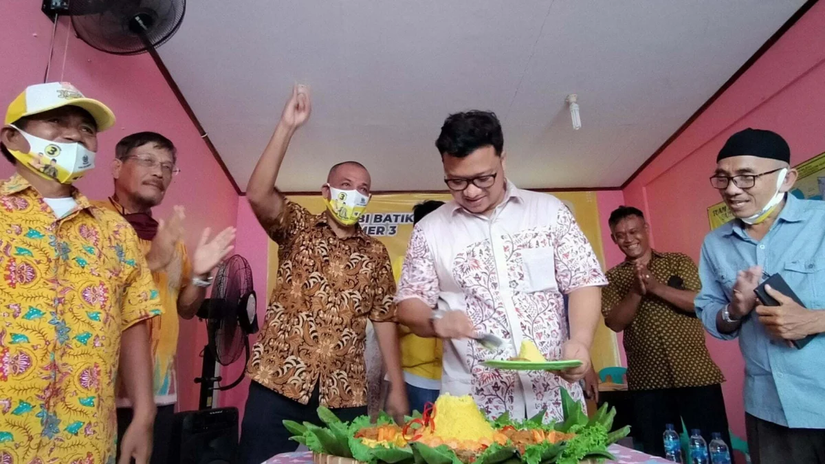 Daniel Siapkan Perda Pesantren