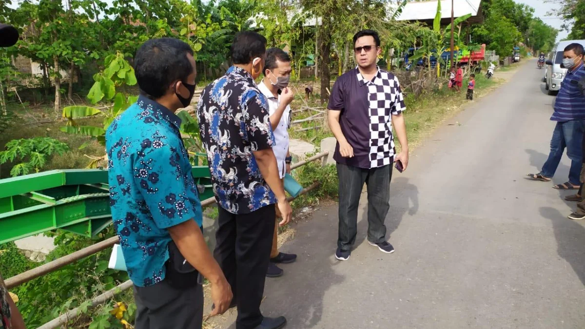 Dorong Perbaikan Jalan dan Jembatan Gembongan