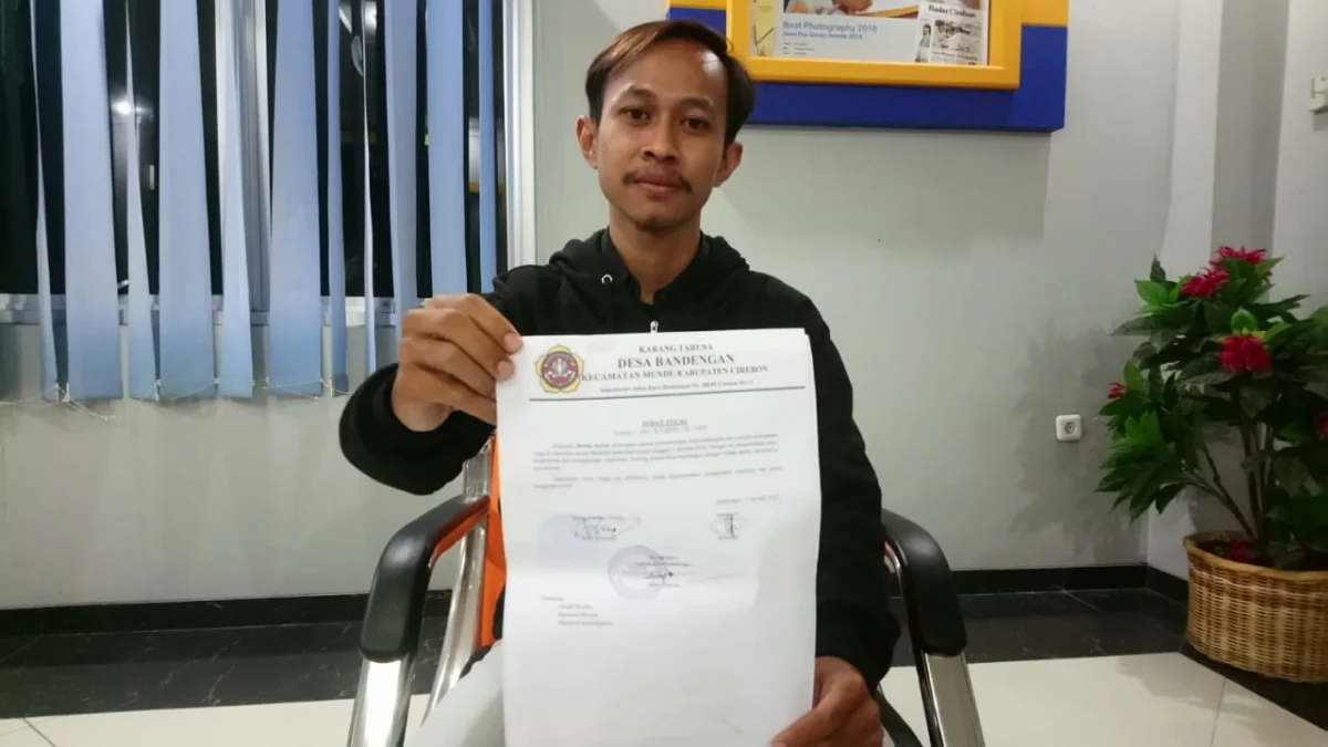 Leher dan Perut Ditodong Sajam