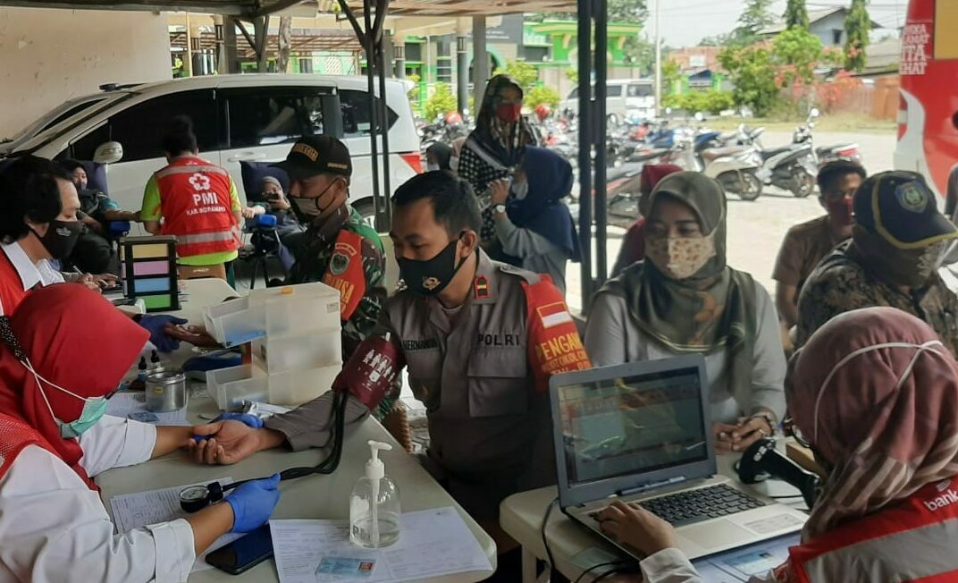 Polsek Cikedung Gelar Donor Darah