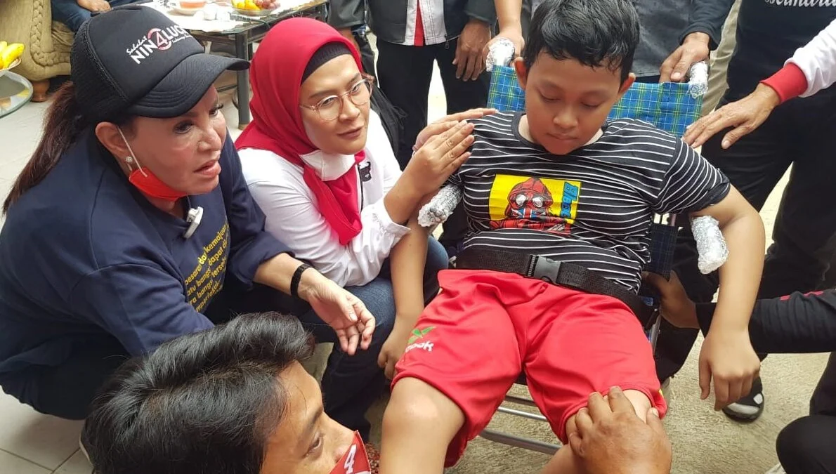 Cabup Nina Peduli Penyadang Disabilitas