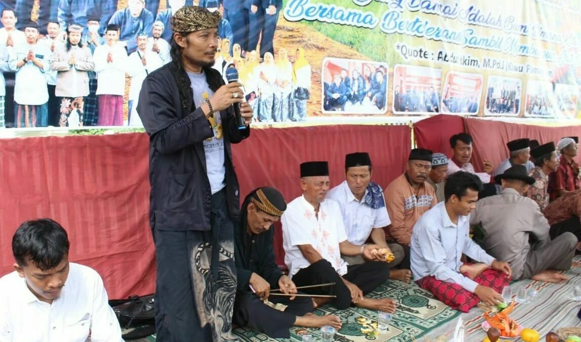 Perkuat Silaturahmi lewat Sedekah Bumi