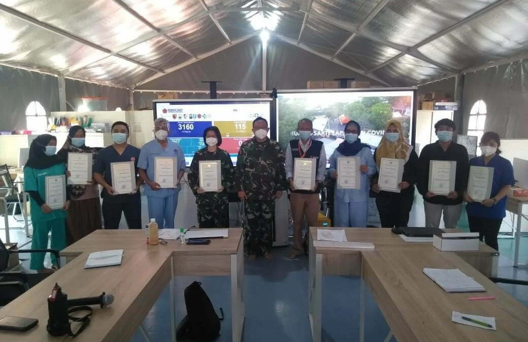 Apresiasi Nakes dengan Penghargaan Pahlawan