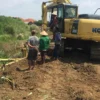 Limpas Cisanggarung, Swadaya Tinggikan Tanggul