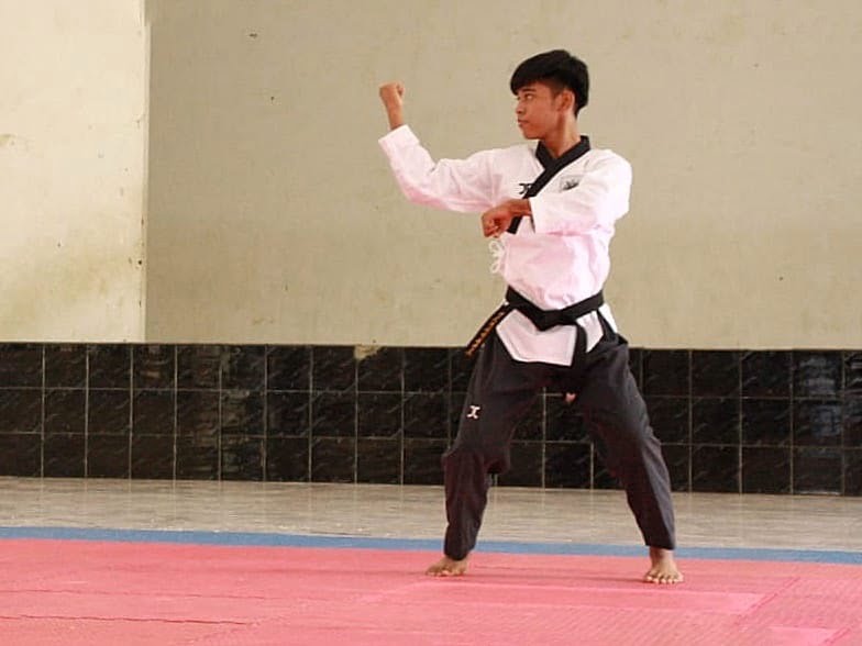 Debut Manis pada Kejuaraan Virtual Debut Manis pada Kejuaraan Virtual