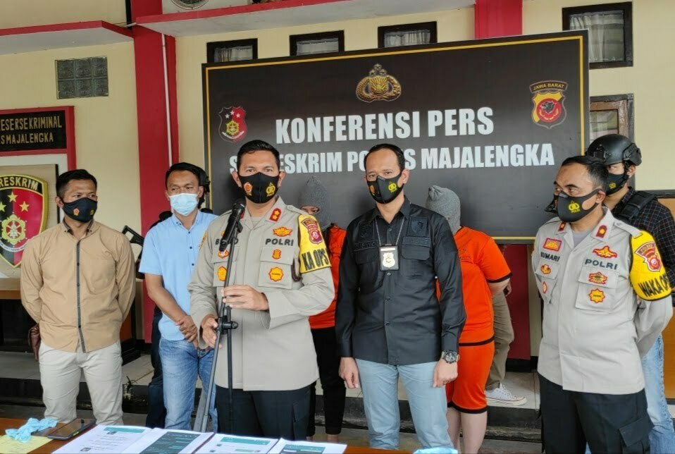 Polisi Bongkar Prostitusi Online