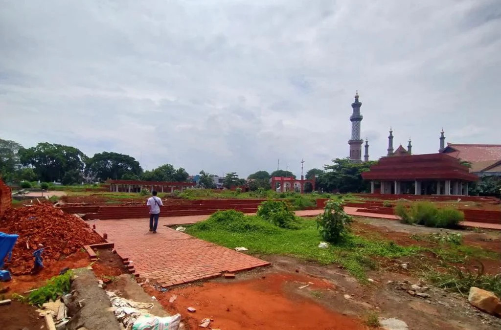 Proyek Alun-alun Kejaksan Masih Bisa Addendum