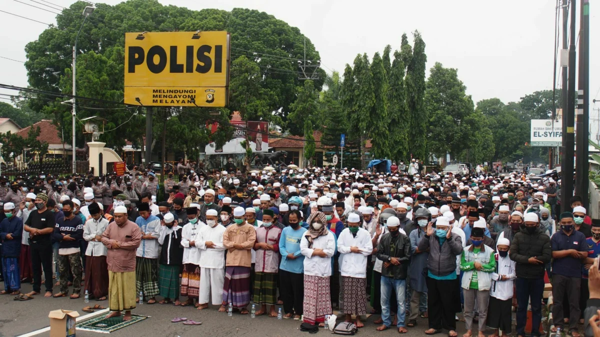 Usut Pembunuh 6 Laskar FPI, Bebaskan HRS Tanpa Syarat!