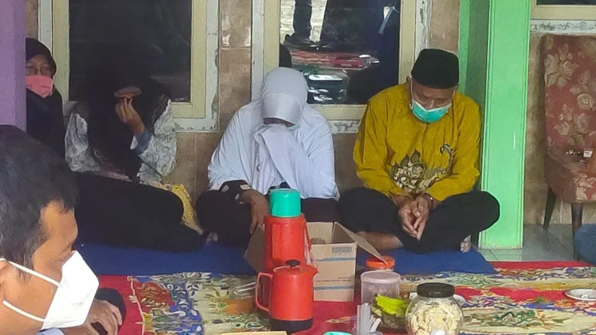 Ambil Sampel DNA Keluarga ABK yang Hilang di Korea Selatan Ambil Sampel DNA Keluarga ABK yang Hilang di Korea Selatan