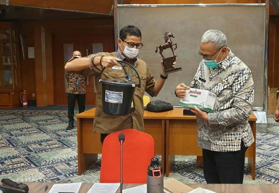Bupati Acep Temui Menteri Sandiaga Uno Bersama-menteri-sandiaga
