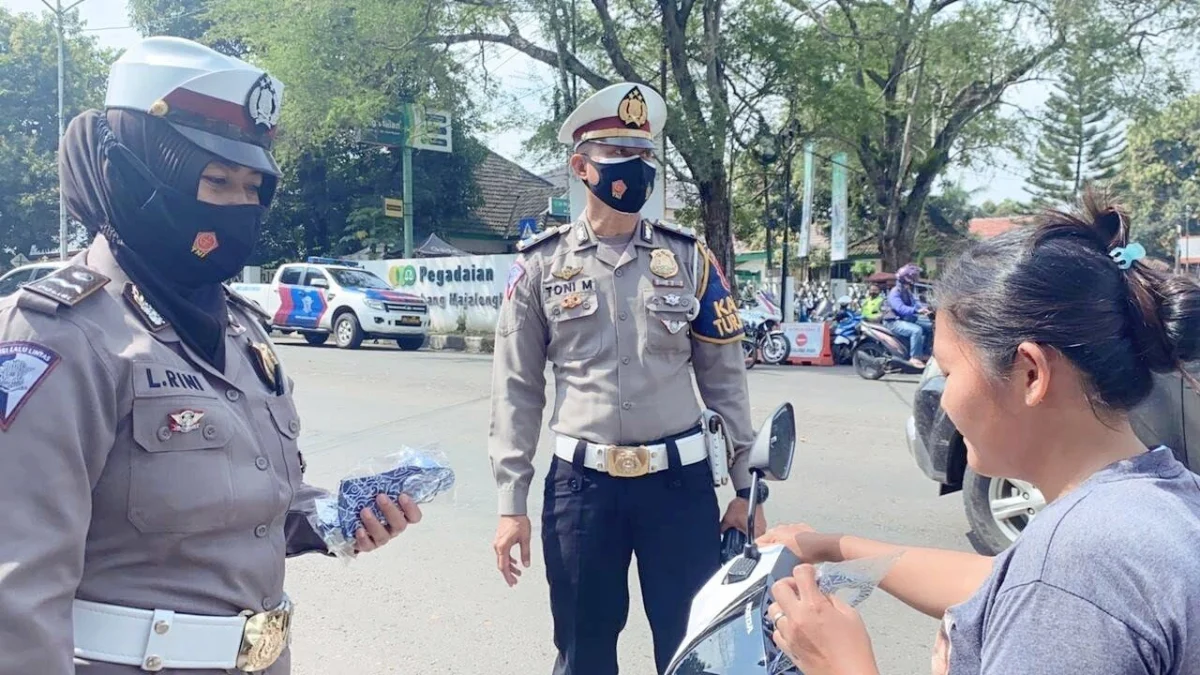 Polisi Sekat 11 Akses Jalan Perbatasan