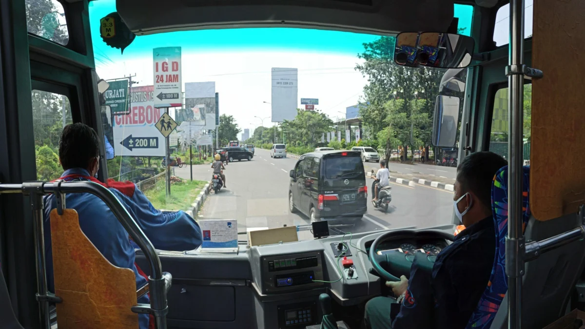 Sensasi Naik BRT Keliling Kota Cirebon dengan Beragam Fasilitas