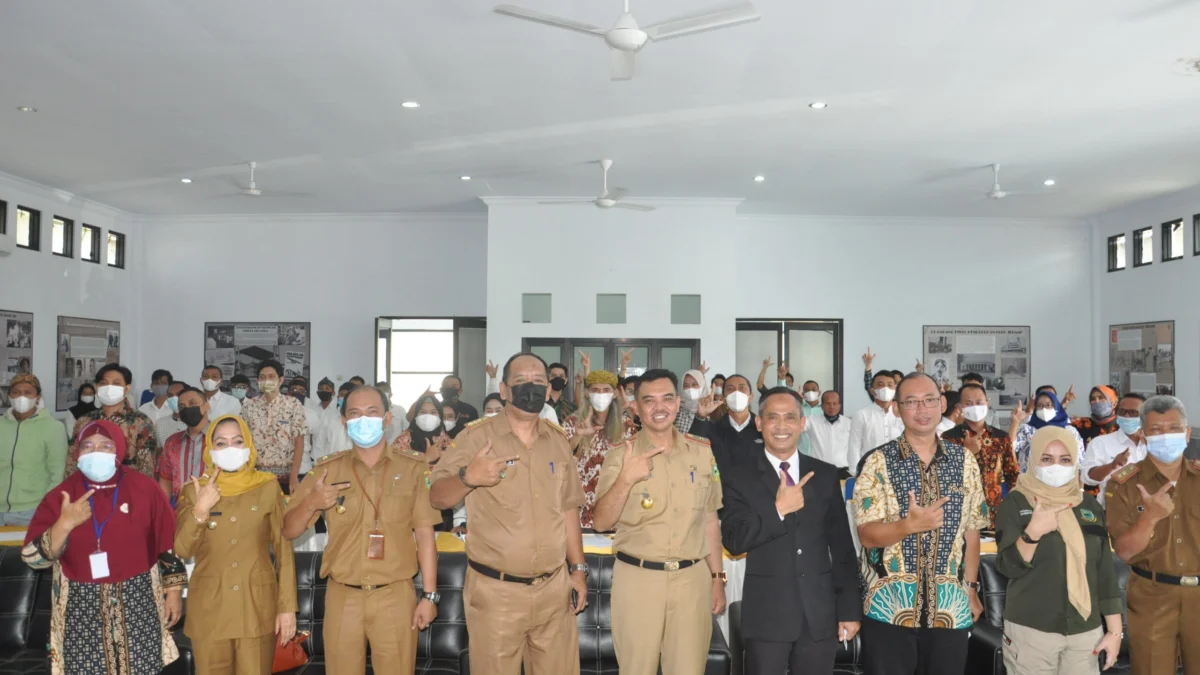 Poltek Prima Internasional Dukung Peningkatan SDM Poltek Prima Internasional Dukung Peningkatan SDM