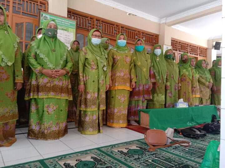 Muslimat NU Gebang Gandeng Istri Kuwu Masuk Pengurus