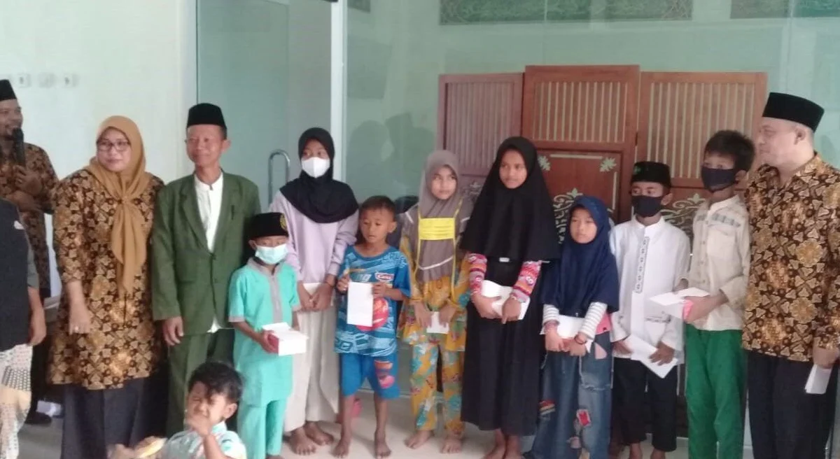 Santuni Anak Yatim dan Kaum Duafa