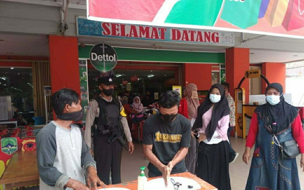 Pantau Pengunjung Pusat Perbelanjaan