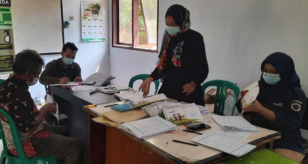 Ribuan Petani Dapat Kartu Tani