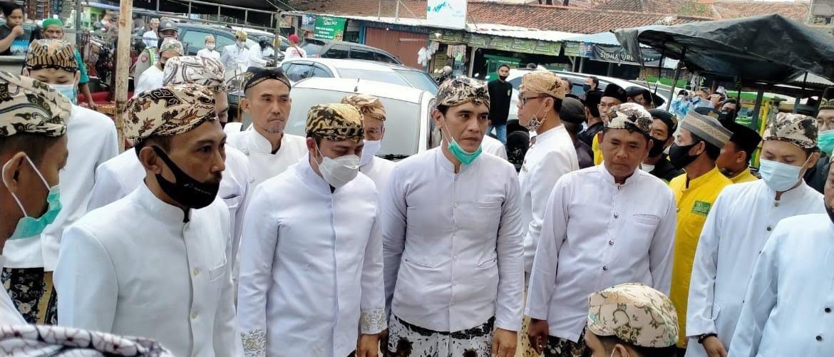 Esensinya Ziarah Kubur, Kali Ini Tradisi Surak Ditiadakan