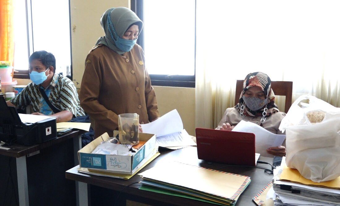 Pendaftar BPUM Membeludak Pendaftar BPUM Membeludak