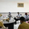 Bupati Nina Rapat Mendadak