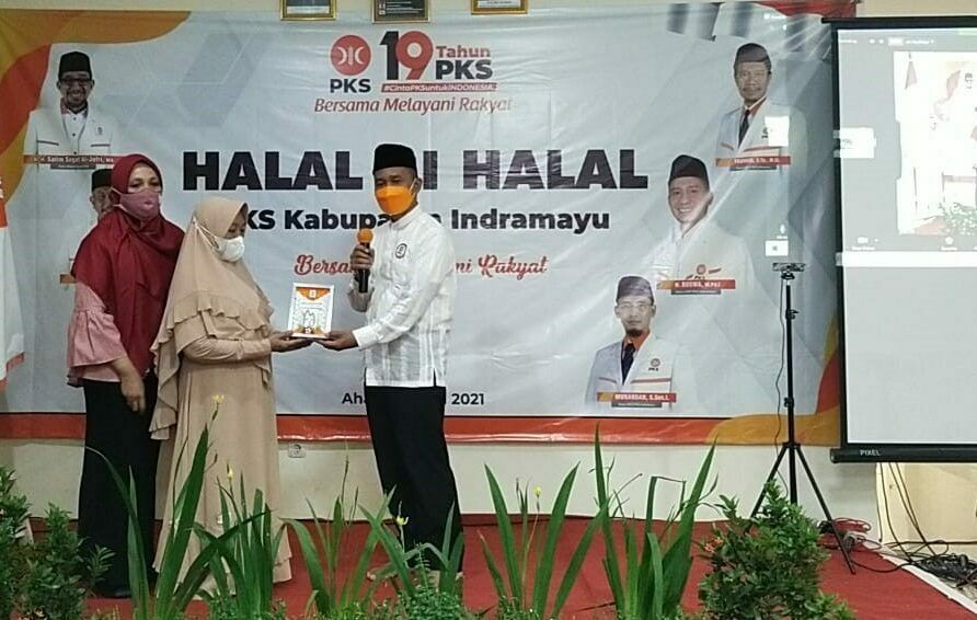 Halalbihalal, PKS Perkuat Silaturahmi