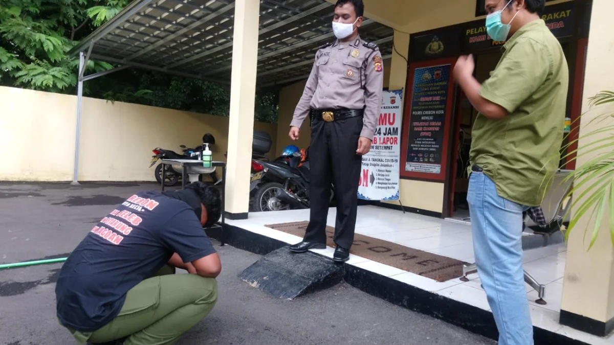 Polisi Ciduk Danton Tawuran Pelajar